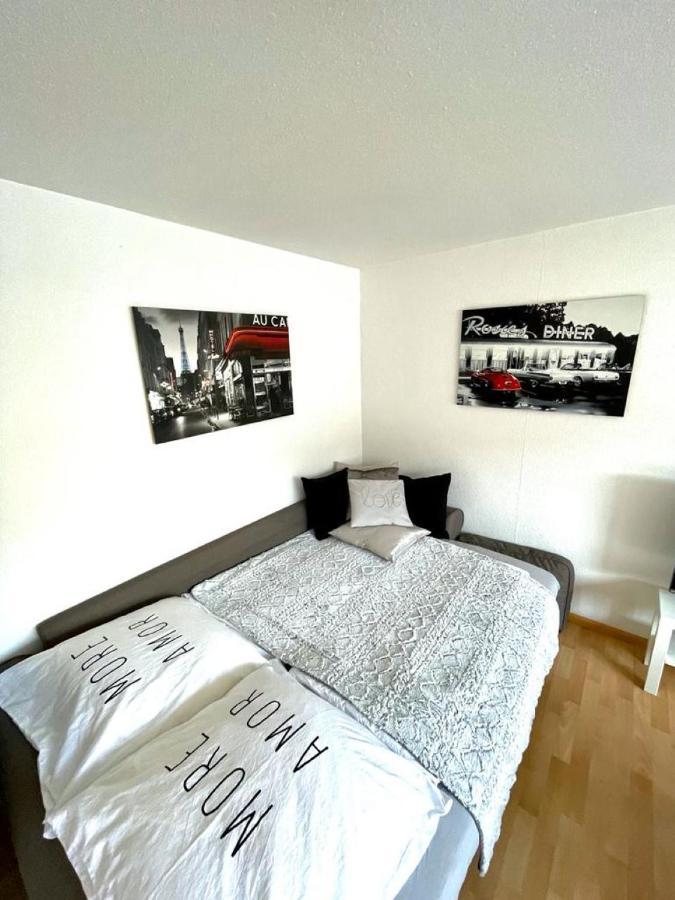 Nice And Comfortable, Centrally Located Apartment ラインフェルデン エクステリア 写真