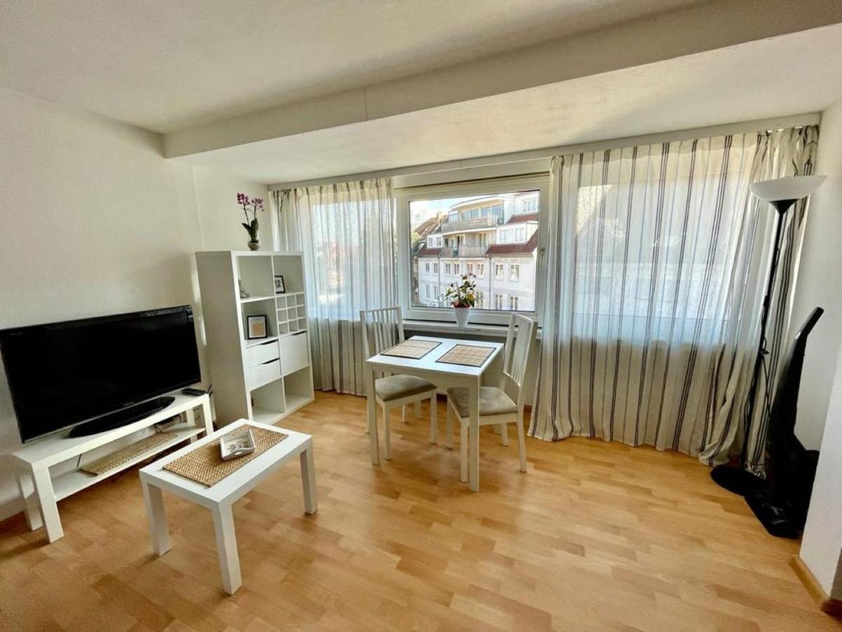 Nice And Comfortable, Centrally Located Apartment ラインフェルデン エクステリア 写真